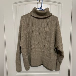 Wool/Cashmere Turtleneck Sweater